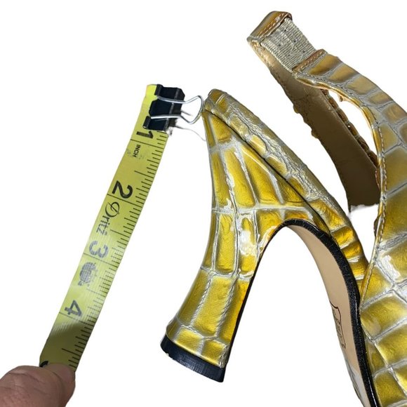 Vintage 90s Caressa Metallic Yellow Crocodile Skin Square Toe Slingback Heels 6 - Picture 8 of 11